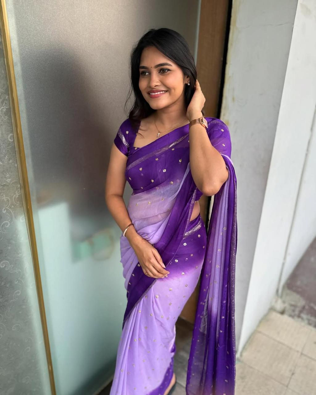 VIOLET DUAL SHADE Viscose Georgette Sequins Saree with Satin Border & Contrast Blouse – Partywear