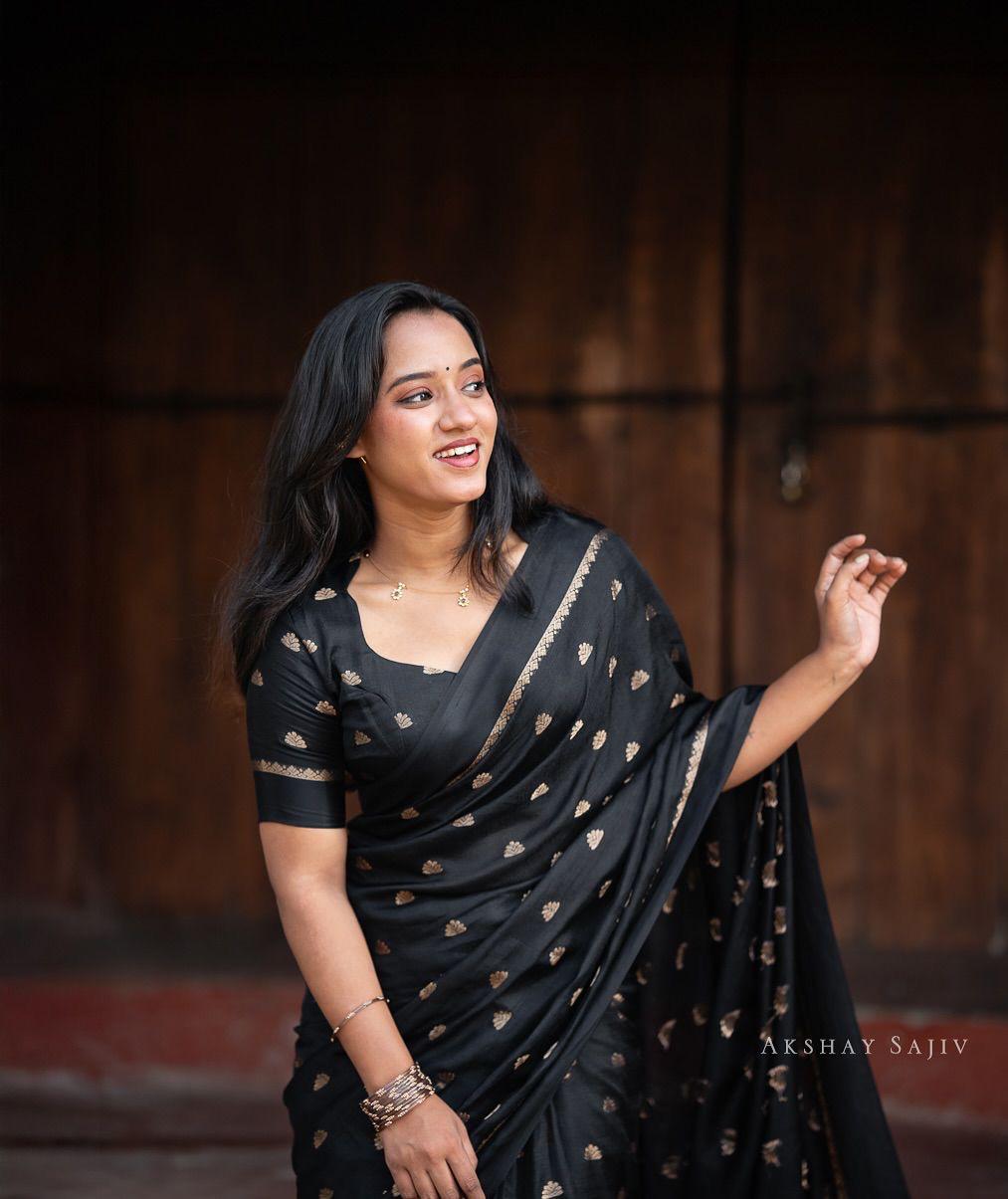 Black Jute Viscose Saree with Running Blouse – Back in Stock Partywear