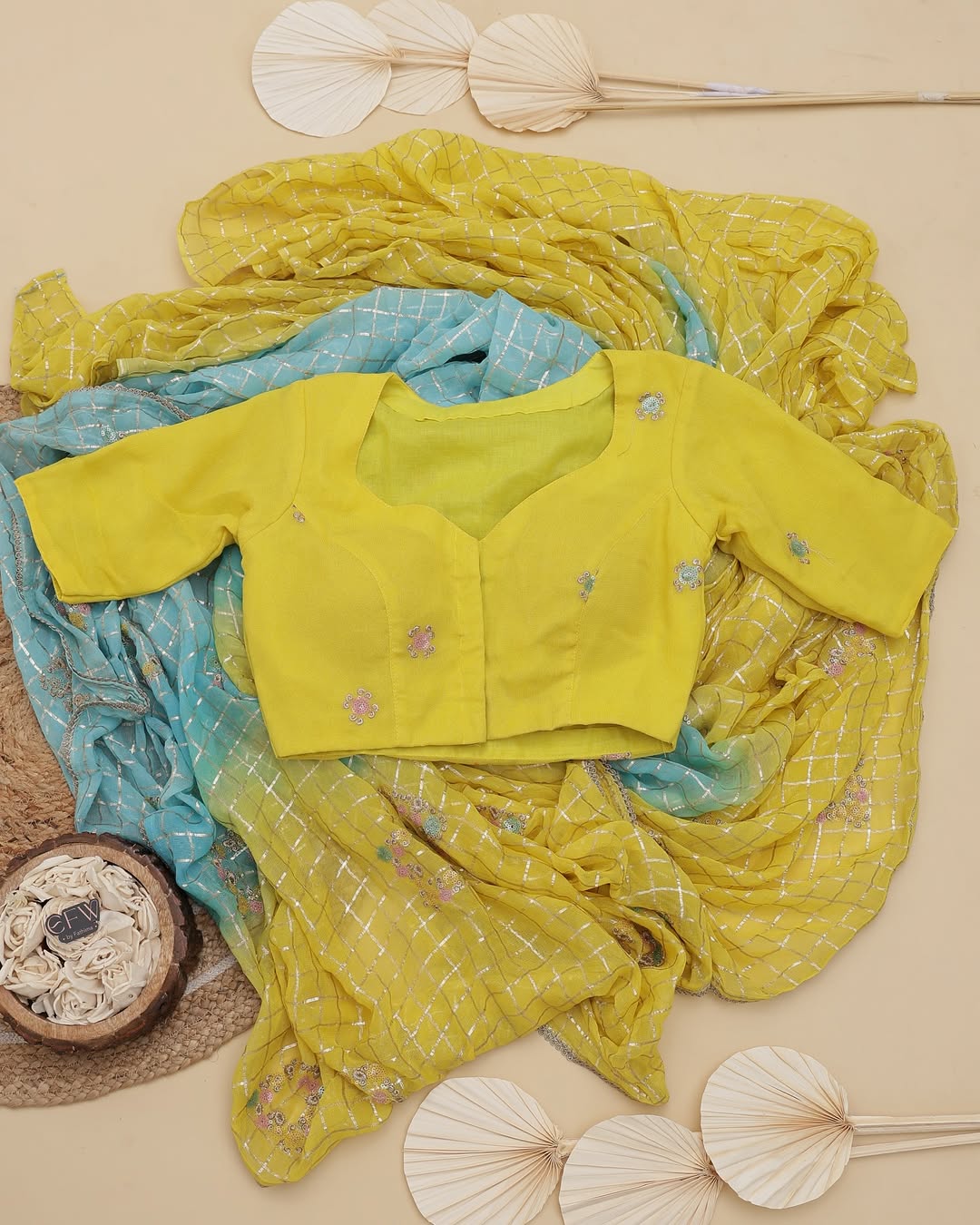 Zari Checks Viscose Weaving Saree with Chinnon Blouse – Party & Festive Wear