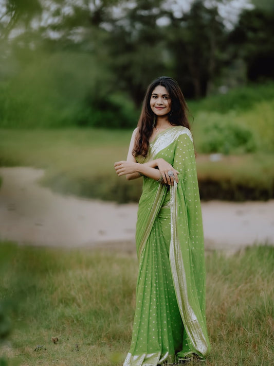 Stunzilla Green Viscose Georgette Saree with Running Blouse – New Partywear Collection