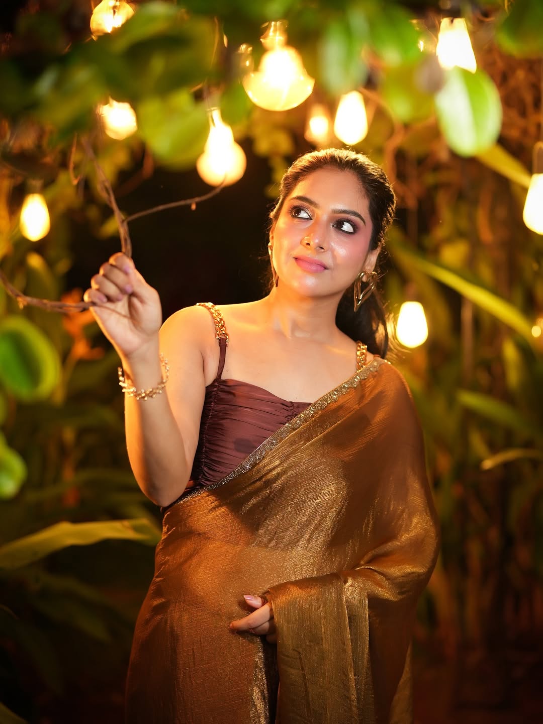 Chiffon Fendy Two-Tone Saree with Beads Handwork Border – Limited Edition Partywear