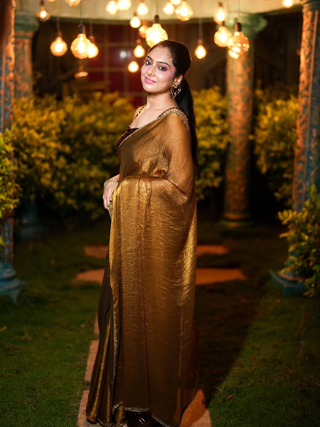 Chiffon Fendy Two-Tone Saree with Beads Handwork Border – Limited Edition Partywear