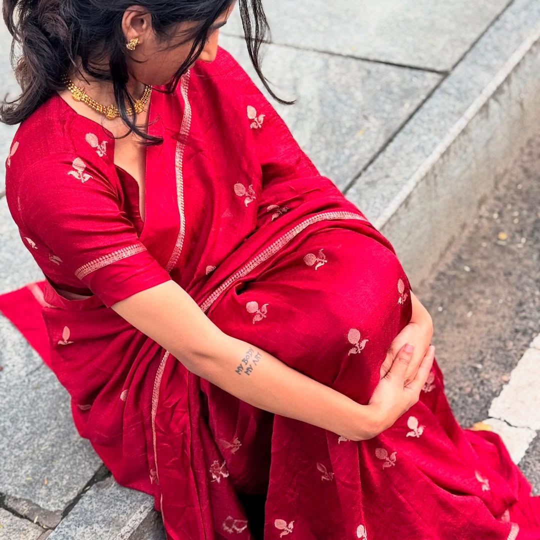 Red Soft Viscose Khadi Silk Partywear Saree with Satin Border & Jacquard Design