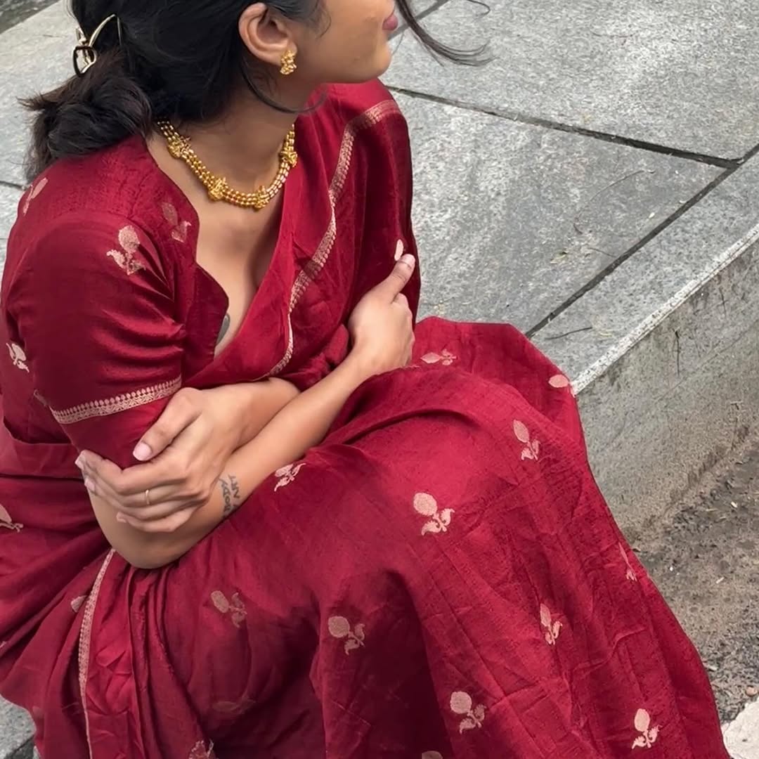 Red Soft Viscose Khadi Silk Partywear Saree with Satin Border & Jacquard Design