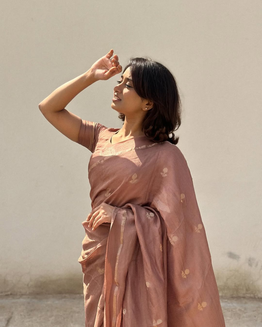 Cream Soft Viscose Khadi Silk Partywear Saree with Satin Border & Jacquard Design