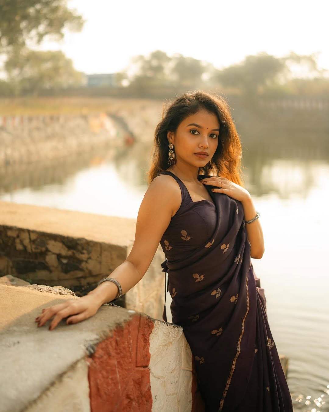 Black Soft Viscose Khadi Silk Partywear Saree with Satin Border & Jacquard Design