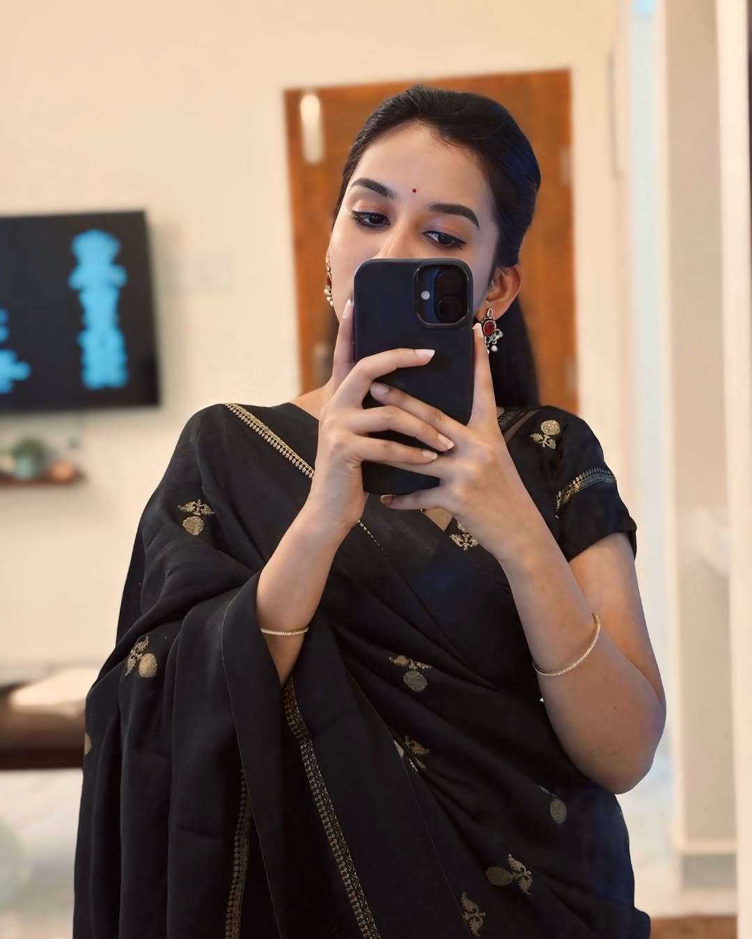 Black Soft Viscose Khadi Silk Partywear Saree with Satin Border & Jacquard Design