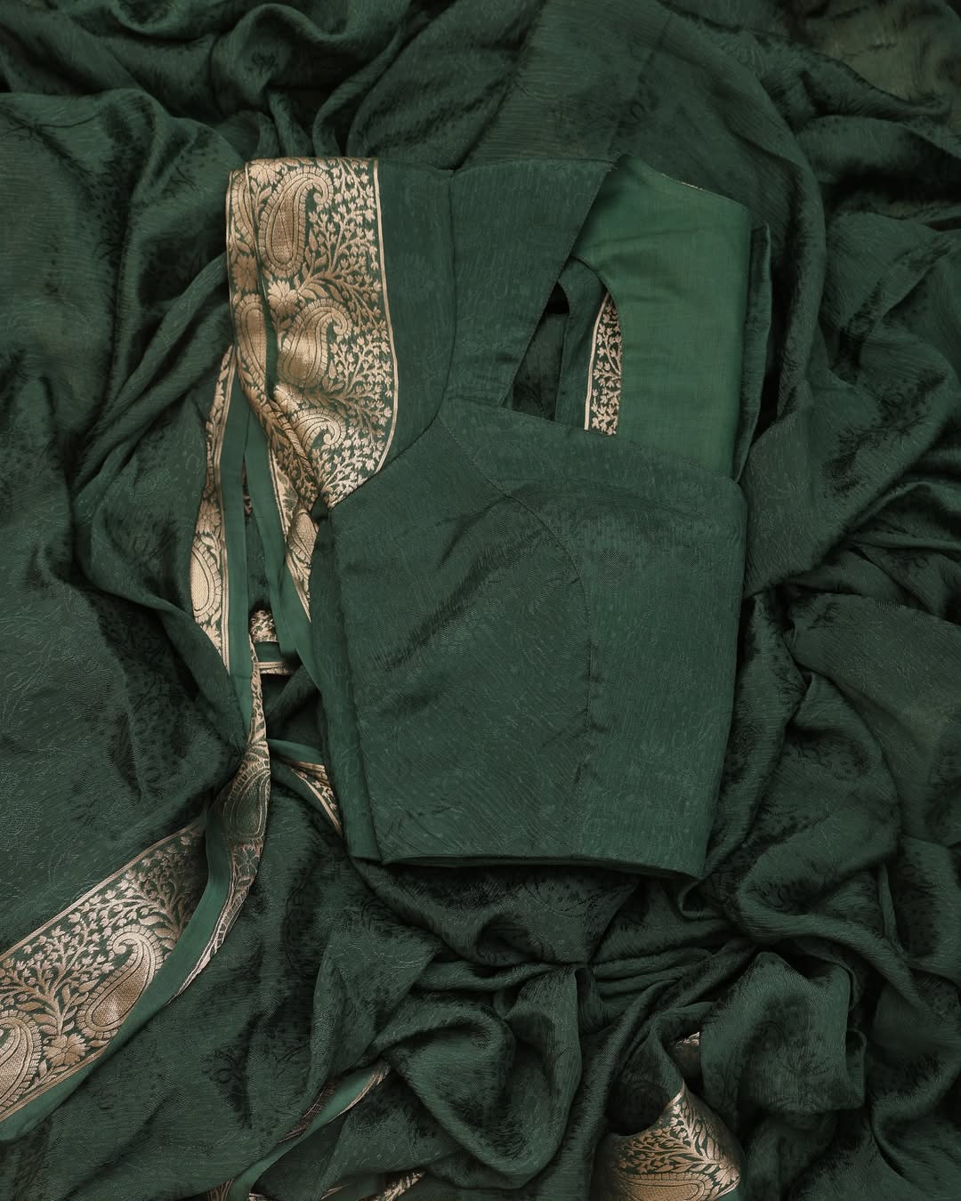 Green Viscose Chinon Saree with Dola Banarasi Silk Blouse – Festive & Wedding Wear