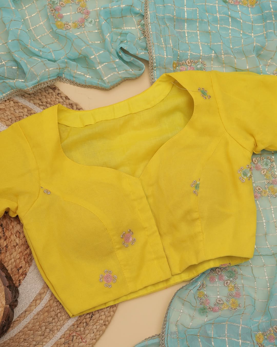 Zari Checks Viscose Weaving Saree with Chinnon Blouse – Party & Festive Wear