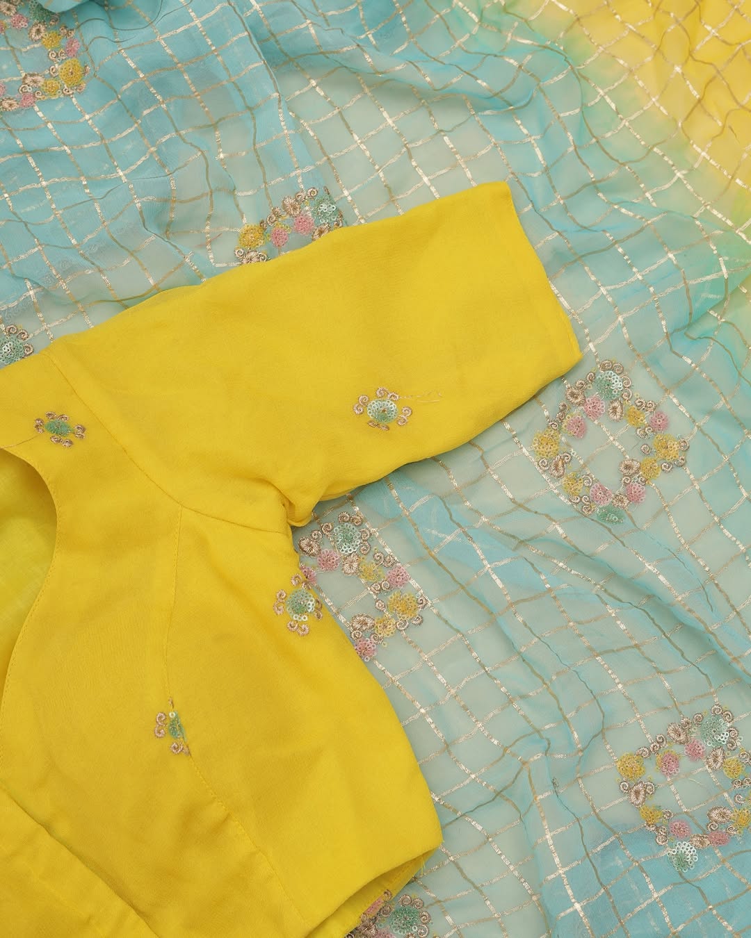 Zari Checks Viscose Weaving Saree with Chinnon Blouse – Party & Festive Wear