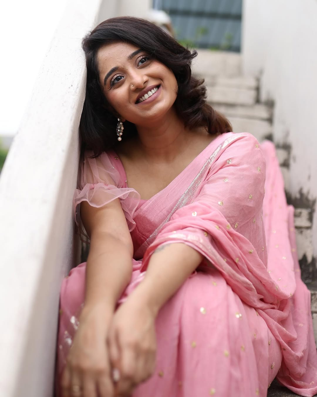 Pink Viscose Georgette Sequins Saree with Satin Border & Contrast Blouse – Partywear Collection