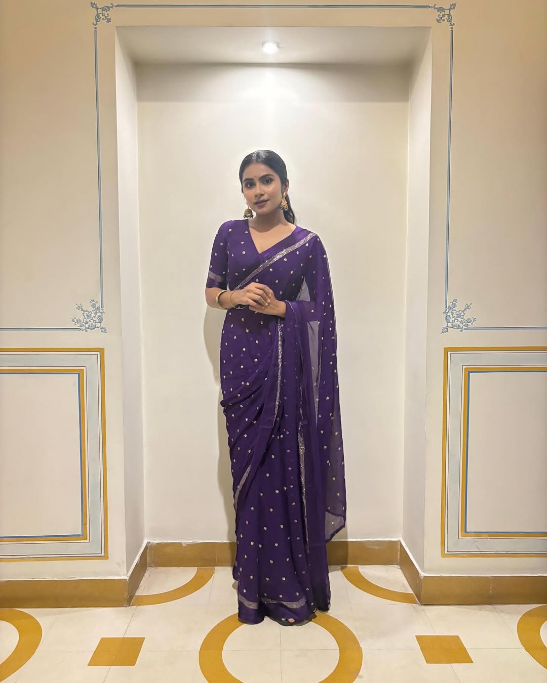 Violet Viscose Georgette Sequins Saree with Satin Border & Contrast Blouse – Partywear Collection